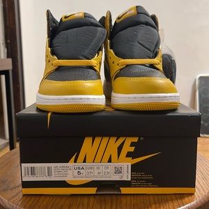 Air Jordan Retro 1 “Pollen”